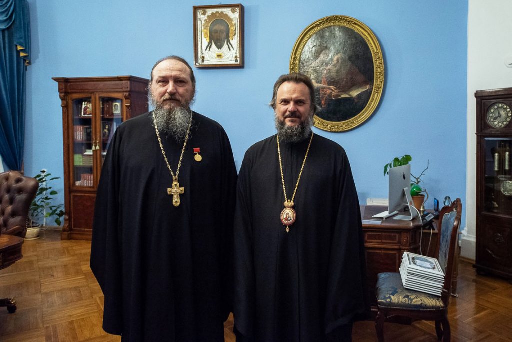 Участникам фестиваля в Екатеринбурге и Пасхального спортивного турнира в республике Беларусь вручены академические награды