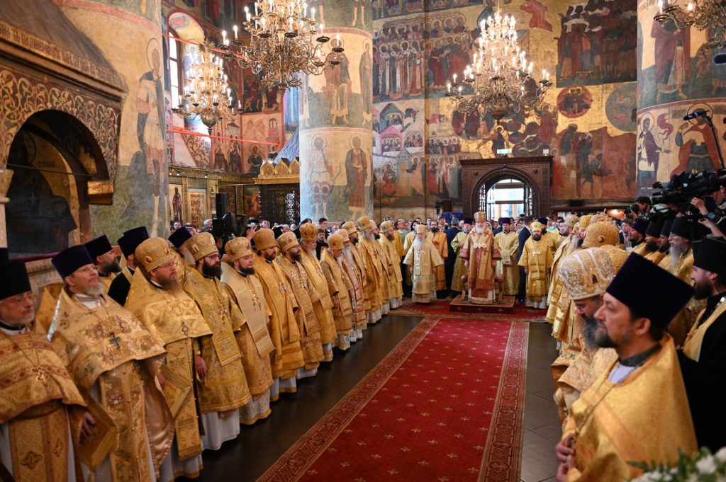 Ректор МДА сослужил Святейшему Патриарху на Божественной литургии в Московском Кремле